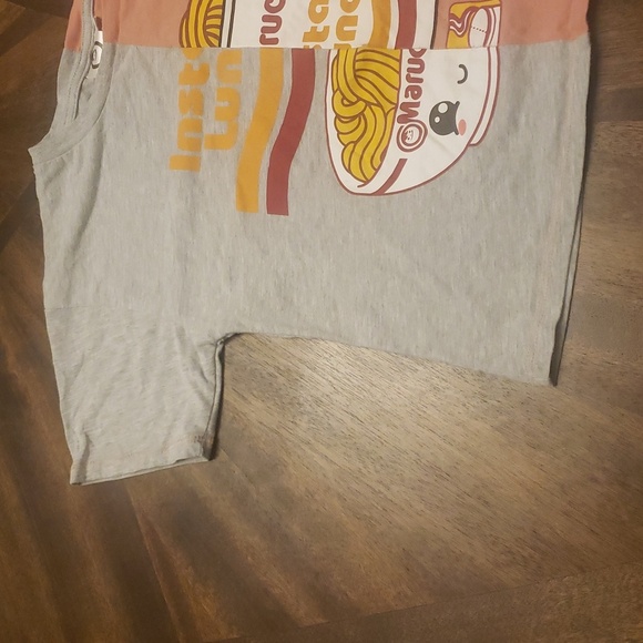 Kids' Instant Lunch Graphic Tee - Gray and Pink Girls Size 7/8 Ramen Noodles - Picture 2 of 13